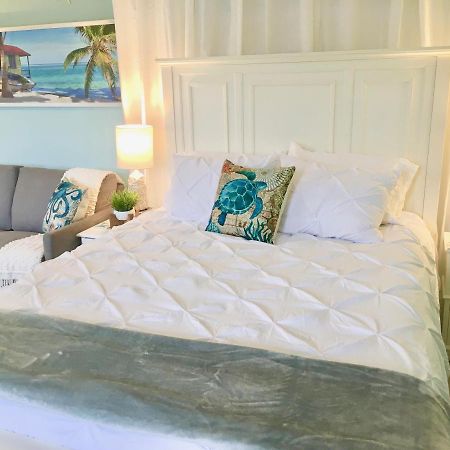 Coastal Studio Escape! Naples Luaran gambar